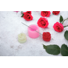 Vends moule silicone en forme de rose  pour la fabrication de bougies moulées