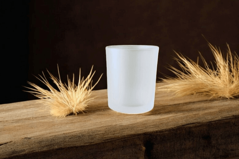 Verre blanc givré 200ml pour la fabrication de bougies coulées.