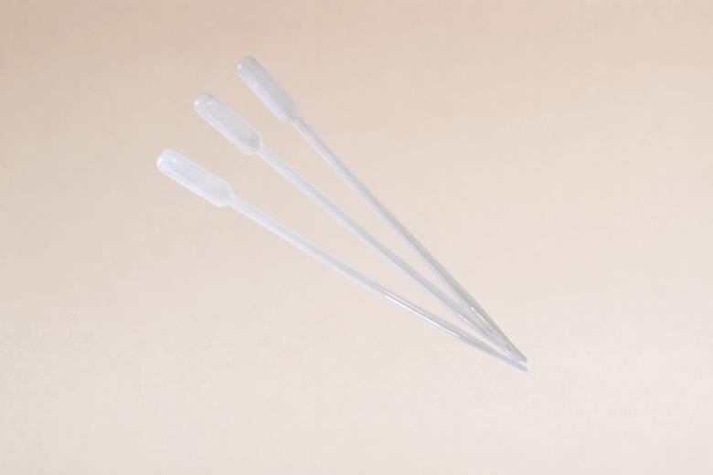 Pipette 10 ml pour doser vos parfums de bougie avec précision